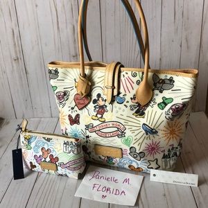 Disney Dooney & Bourke sketch medium tote w/ pouch